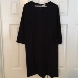 Black GAP Boxy 3/4 sleeve black dress